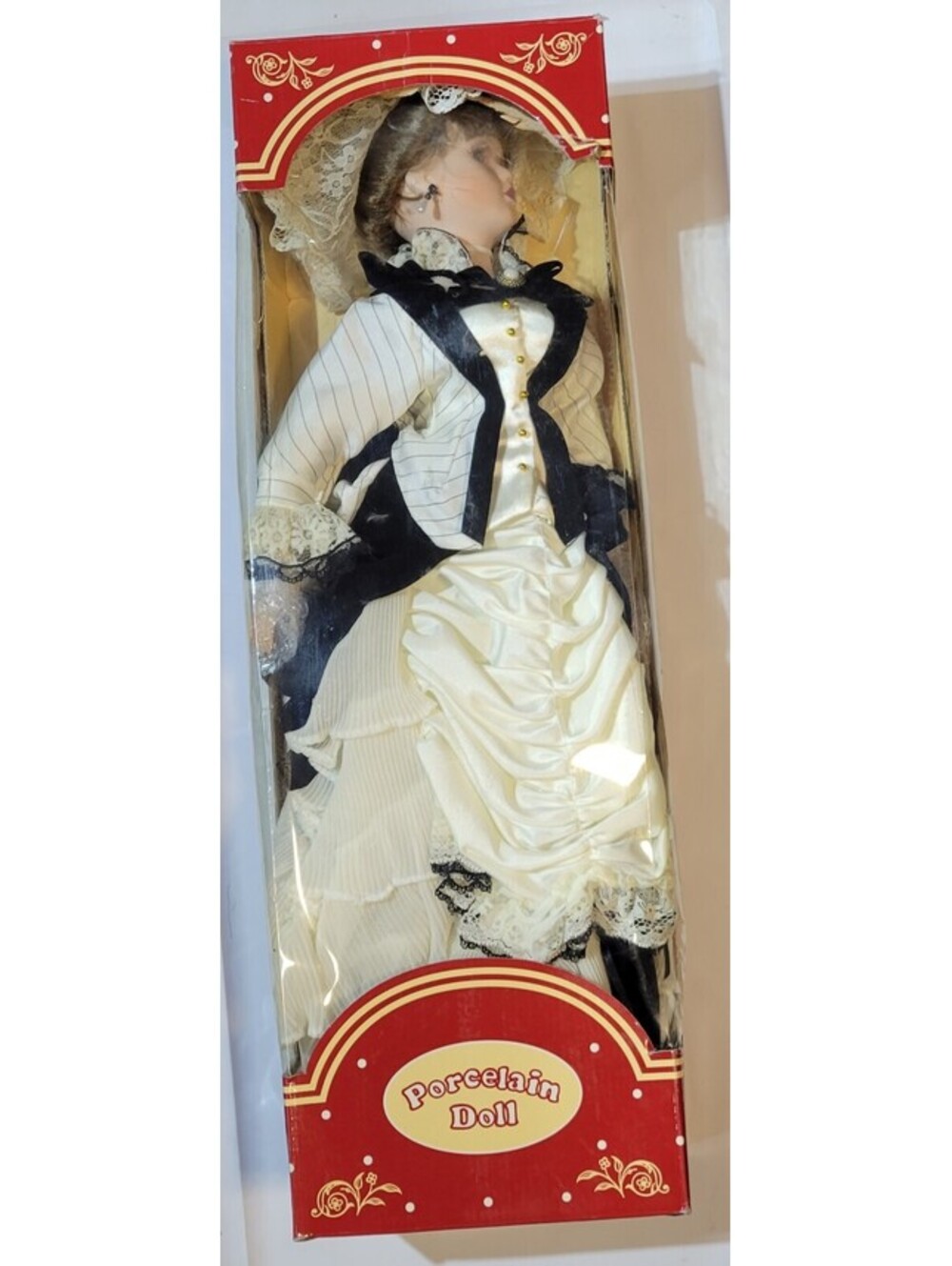 VINTAGE ANASTASIA GENUINE HAND PAINTED PORCELAIN DOLL ELIZA *BRAND NEW* (MINT)